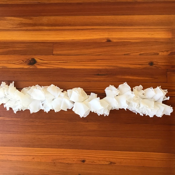 DESIGNER CHIFFON RUFFLE SCARF - Picture 4 of 5